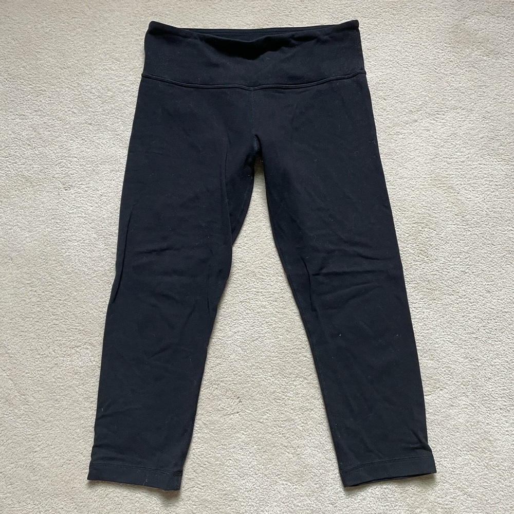 Lululemon Wunder Under Capris